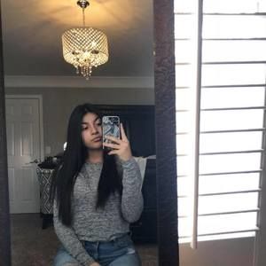 Meet your Posher, Vanessa